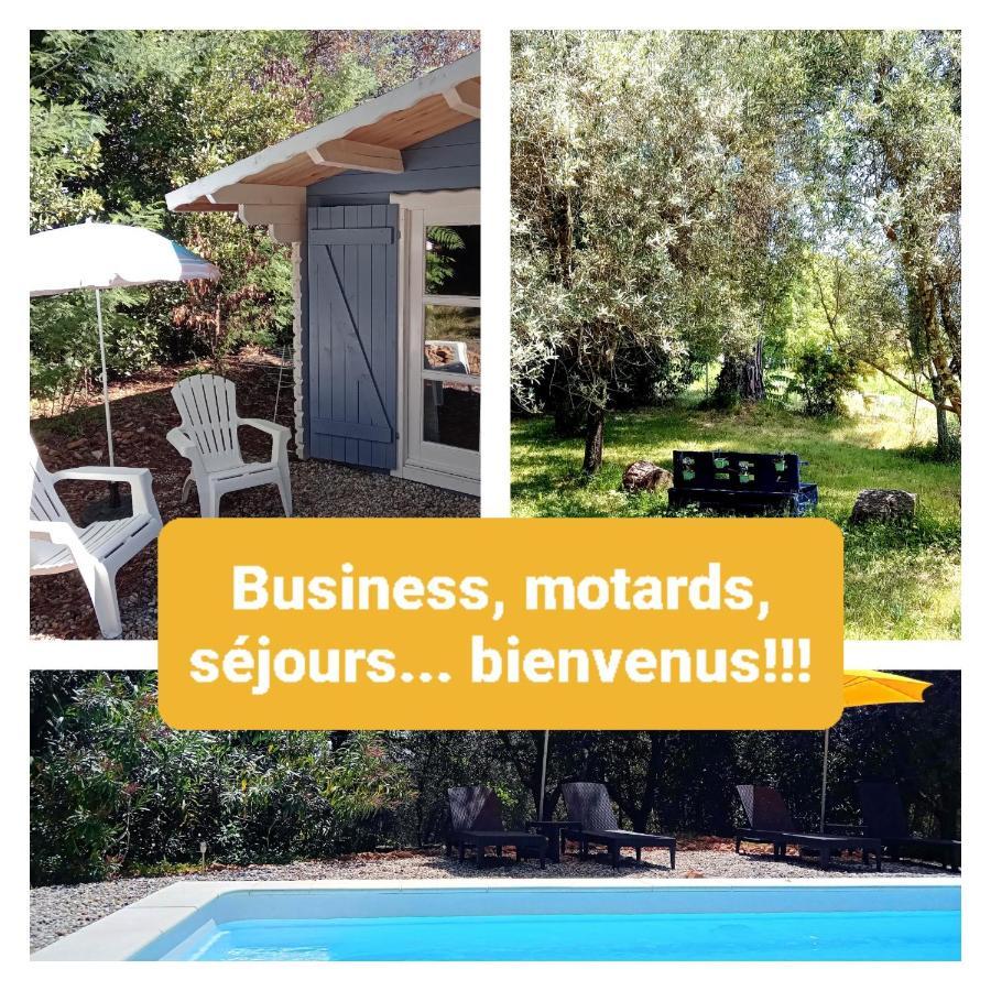 Chalet "Le Petit Olivier" Gites Appart 'Hotel L'Echappee Belle D'Aubenas Logement 2 Sur 3 Bagian luar foto